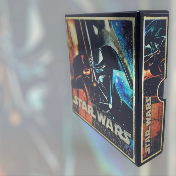 🛍️SALE🛍️ The Music of Star Wars: 30th Anniversary
Collector's Edition - Picture 3 of 10